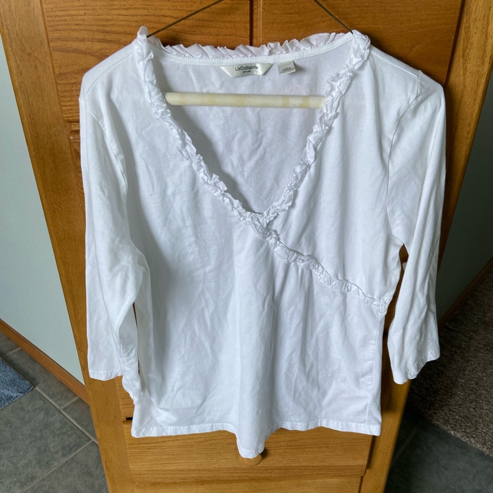Liz Claiborne White Top